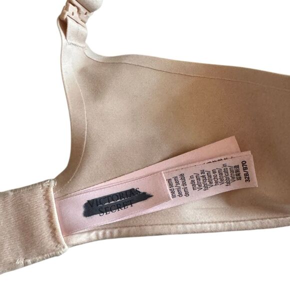 Victoria's Secret Women's Lined Semi Demi Bra in Nude Size 32B - Picture 7 of 8